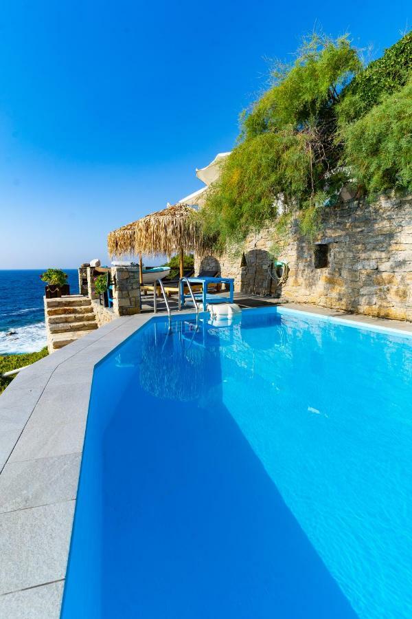 Гостьовий будинок Ikarian Endless Blue Kouniadi Екстер'єр фото